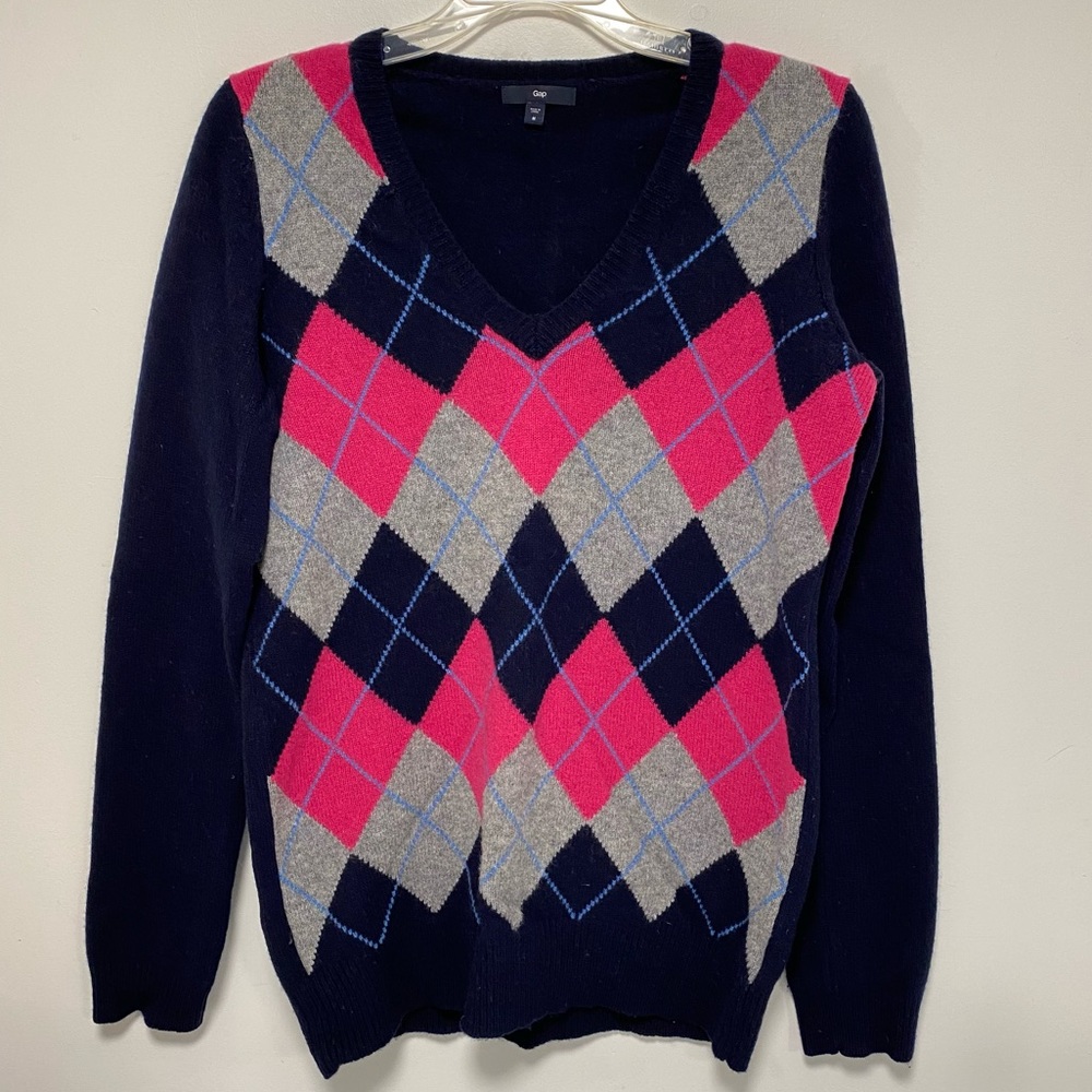 Pink, grey and blue argyle front navy blue v-neck sweater